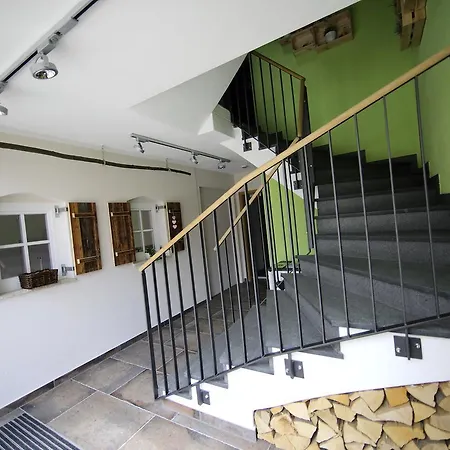 Apfelhof Bed & Breakfast 3*